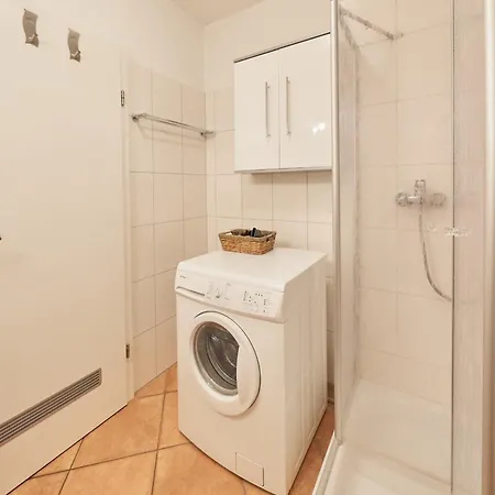Appartement Strandburg 6 *